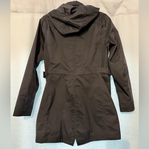 The North Face Women's Utility Rain Jacket in Black - Medium - Picture 2 of 8